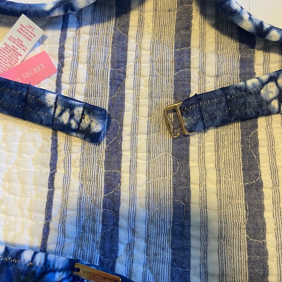 Victoria’s Secret bathing suit - Picture 3 of 4